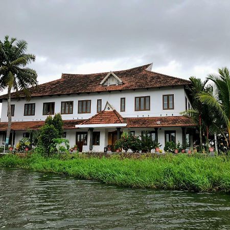 Ayana'S Homestay Alappuzha Ngoại thất bức ảnh