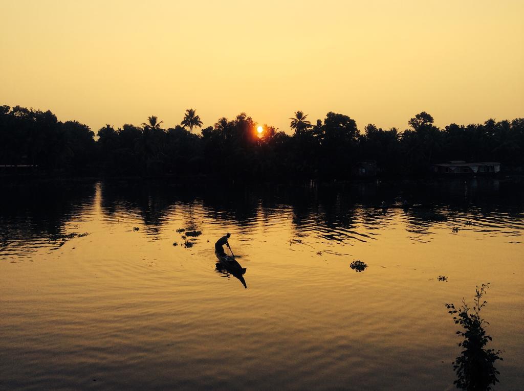 Ayana'S Homestay Alappuzha Ngoại thất bức ảnh